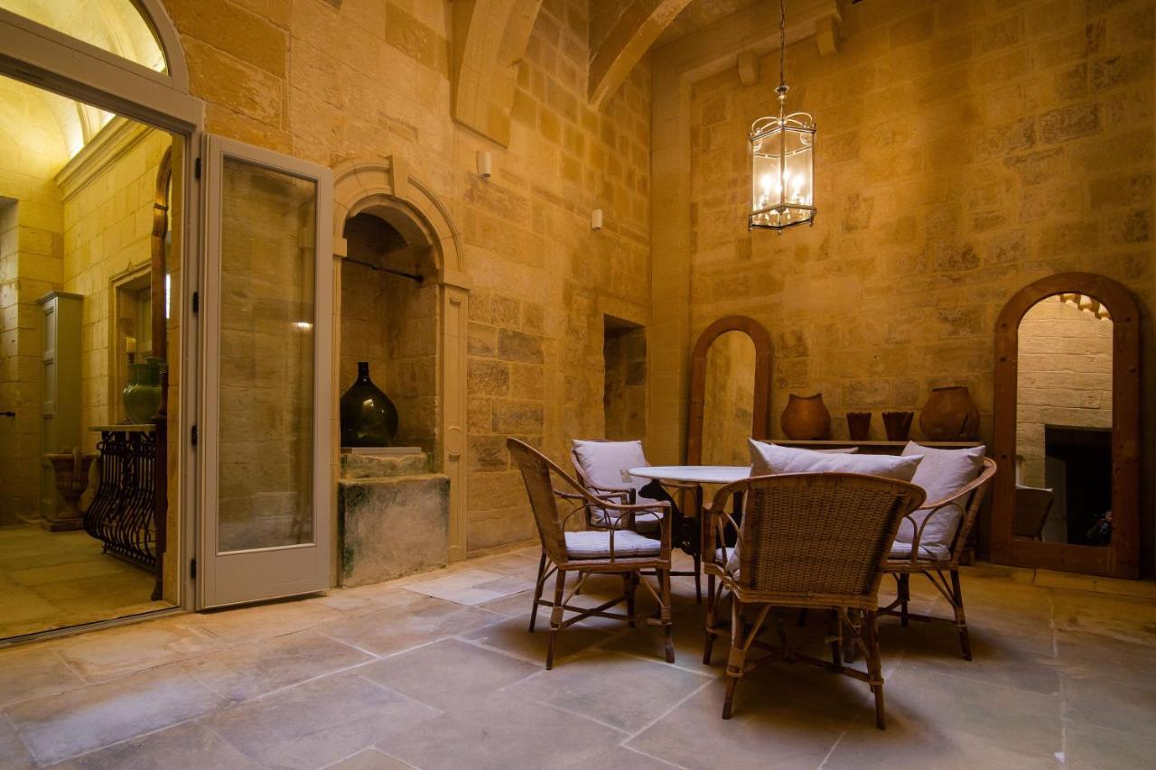Palazzino Birgu Host Family Bed And Breakfast Экстерьер фото