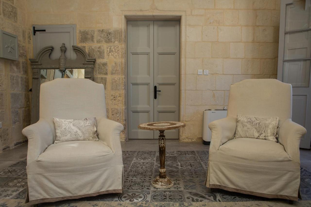 Palazzino Birgu Host Family Bed And Breakfast Экстерьер фото