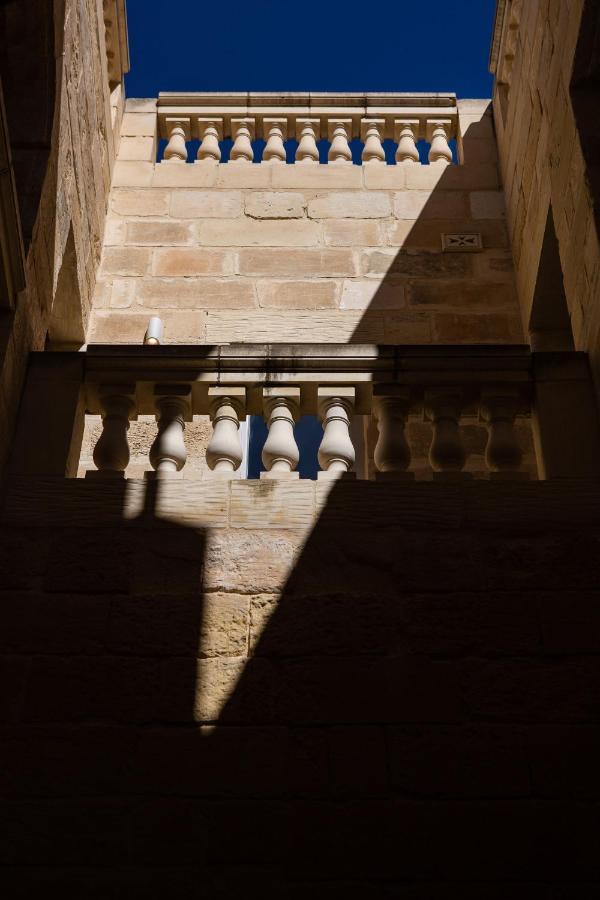 Palazzino Birgu Host Family Bed And Breakfast Экстерьер фото