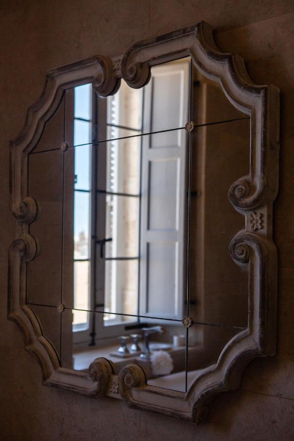 Palazzino Birgu Host Family Bed And Breakfast Экстерьер фото