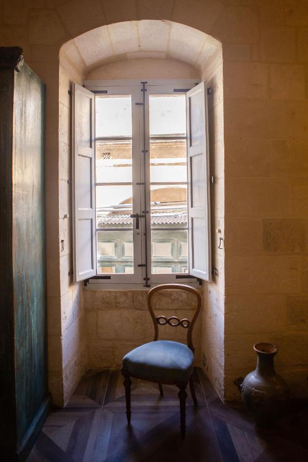 Palazzino Birgu Host Family Bed And Breakfast Экстерьер фото